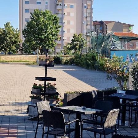 Prestige Paraćin Exterior foto