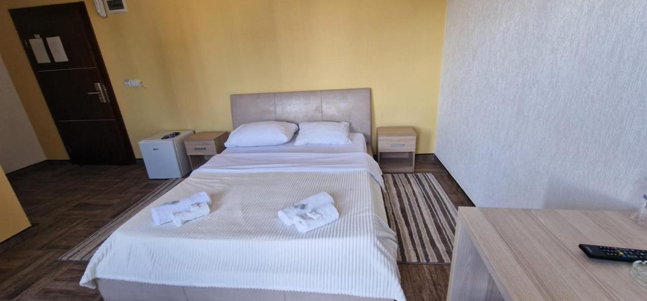 Prestige Paraćin Exterior foto